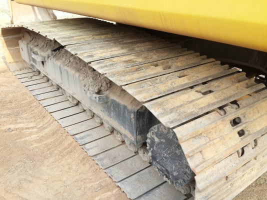 ขายรถแบคโฮ KOMATSU PC-200-8 ปี.2008  อิมวอย 13000 กว่า ช.ม ราคา.1700000 ต่อรองคับ สนใจโทรจองเลย