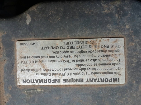 ขายรถแบคโฮ KOMATSU PC-200-8 ปี.2008  อิมวอย 13000 กว่า ช.ม ราคา.1700000 ต่อรองคับ สนใจโทรจองเลย
