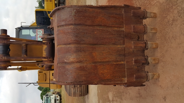 ขายรถแบคโฮ CAT.320-C เอกสารเล่มทะเบียน ไฟฟ้าครบ รถสวย ราคาถูก 1650000 สนใจจองเลย