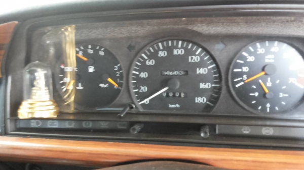 **119,000 บ.ต่อรอง/// BENZ-190E** ขาย รถเก๋ง สวยๆ แรงๆ BENZ 190E 2.3 Auto ปี2535/1992 วางเครื่อง1J-Turbo ติด LPG (ลงเล่มครบ) เครื่องดี แรง แน่น ประหยัด ช่วงล่างแน่น หนึบ หน้า-หลังเดิม ไม่เคยชนหนัก ภายในเก๋งสวย หรู เบาะหนัง พ.พาวเวอร์ แอร์ ก.ไฟฟ้า CD/MP3 ต **119,000 บ.ต่อรอง/// BENZ-190E** ขาย รถเก๋ง สวยๆ แรงๆ BENZ 190E 2.3 Auto ปี2535/1992 วางเครื่อง1J-Turbo ติด LPG (ลงเล่มครบ) เครื่องดี แรง แน่น ประหยัด ช่วงล่างแน่น หนึบ หน้า-หลังเดิม ไม่เคยชนหนัก ภายในเก๋งสวย หรู เบาะหนัง พ.พาวเวอร์ แอร์ ก.ไฟฟ้า CD/MP3 ต