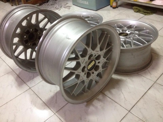 ขายแม็กBBS แท้ ขอบ17 ET40 กว้าง8นิ้ว 5รู120 4วง ราคา13900บาท โทร0924462525โส