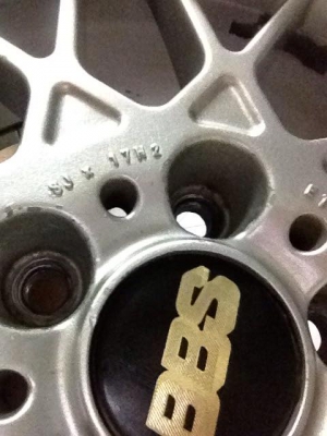 ขายแม็กBBS แท้ ขอบ17 ET40 กว้าง8นิ้ว 5รู120 4วง ราคา13900บาท โทร0924462525โส