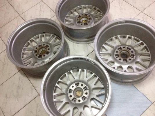 ขายแม็กBBS แท้ ขอบ17 ET40 กว้าง8นิ้ว 5รู120 4วง ราคา13900บาท โทร0924462525โส