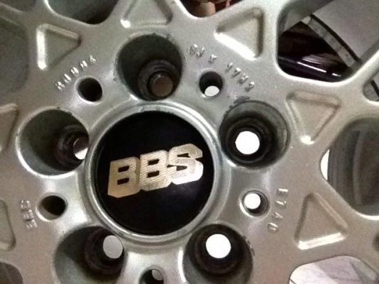 ขายแม็กBBS แท้ ขอบ17 ET40 กว้าง8นิ้ว 5รู120 4วง ราคา13900บาท โทร0924462525โส