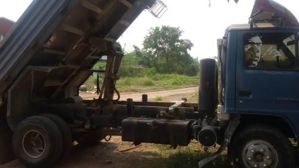 หกล้อ อีซูซุ NPR115แรง สั่งลุยแท้ ดั้ม5คิว สภาพดีเดิมๆพร้อมลุย เล่มทะเบียนพร้อมโอน&hellip;ราคาต่อรองได้บริการขับส่งถึงบ้าน