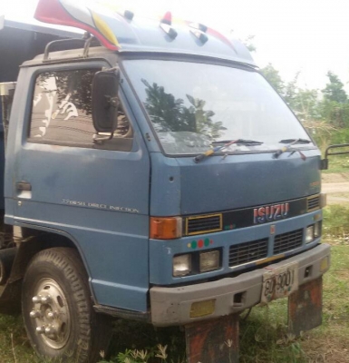 หกล้อ อีซูซุ NPR115แรง สั่งลุยแท้ ดั้ม5คิว สภาพดีเดิมๆพร้อมลุย เล่มทะเบียนพร้อมโอน&hellip;ราคาต่อรองได้บริการขับส่งถึงบ้าน