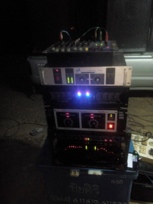 รถแห่พร้อมเครื่องเสียงชดใหญ่เอาไปทำมาหากินได้เลยเผื่อมีท่านใดสนใจครับ