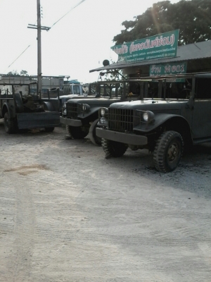 ร้านm601ขายdodge m37  ทำสีแล้วราคาถูก