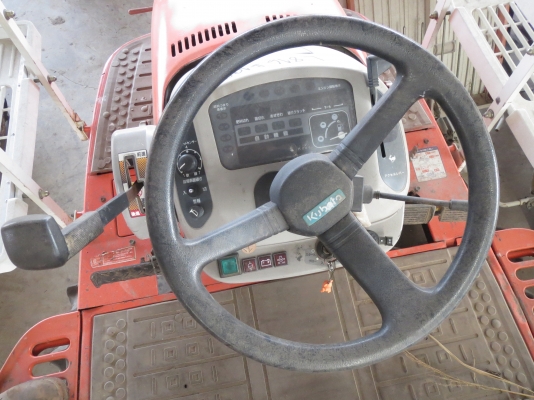 รถดำนาแบบนั่งขับ คูโบต้า 8แถว พร้อมใช้งาน รถดำนาแบบนั่งขับ คูโบต้า 8แถว พร้อมใช้งาน