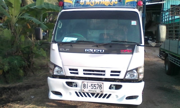 หกล้อ กลาง อีซุซุ 175