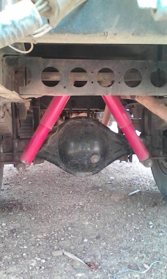 หกล้อ กลาง อีซุซุ 175