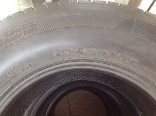 ยางMichelinขอบ16สภาพดีมาก ดอกเต็ม บางกะปิกรุงเทพ