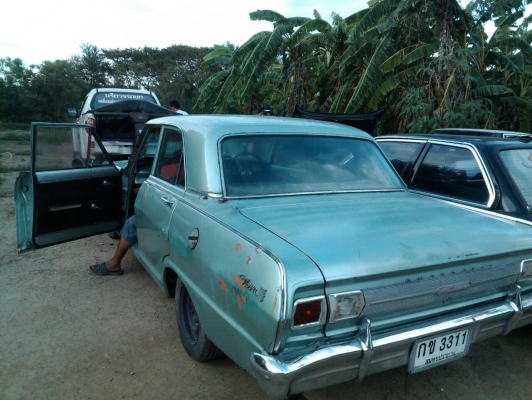 chevy nova 1965 ช่วงล่างยังดี วางเครื่อง 1jz vvti auto 2500 cc ตอนนี้รถวิ่งได้ แต่ต้องตี ท่อ วางเครื่องมายังไม่ได้ใช้งาน อุปกรณ์คบแต่ต้องเก็บงาน ใครสนราคาคุยกันได้ครับ