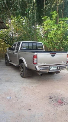 ขายด่วน!!! นิสสัน ฟอร์นเทียร์ ขายด่วน!!! นิสสัน ฟอร์นเทียร์