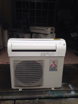 **** ขายแอร์ Mitsubishi 9000 BTU สภาพสวย **** **** ขายแอร์ Mitsubishi 9000 BTU สภาพสวย ****