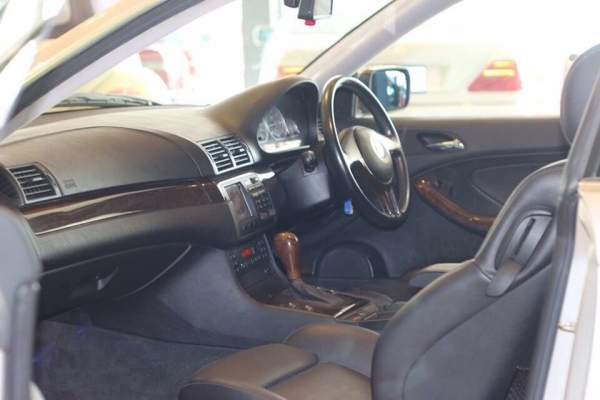 ขาย Bmw 330ci หายากเมืองไทยมีน้อย เครื่อง 3000 คูเป้ สภาพสวย ขายไม่แพง 899,000 สนใจติดต่อ 085-203-6666  081-508-0500 Line: aum.extream  Ig: aum6666