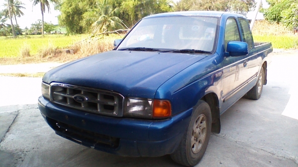 ขาย ฟอร์ด แรนเจอร์ ซุปเปอร์แคบ แอแบค abs 2.5 เทอร์โบร์ กระจกไฟฟ้า สีเดิมๆ ใช้งานได้ปรกติ 98000 บาทถ้วน มาก่อนจบก่อนได้ก่อน