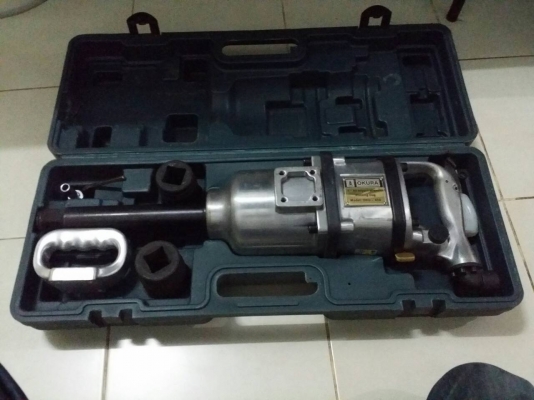 ขายบล๊อกลม 1 นิ้ว ของใหม่ ราคาไม่เเพงครับ ครบยกกล่อง