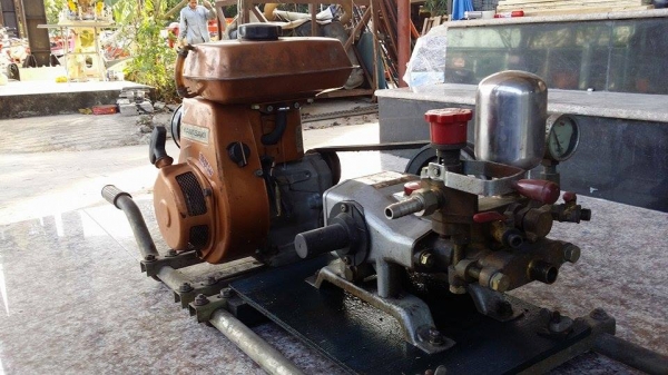 ปั๊มน้ำเก่าญี่ปุ่น KAWAZAKI รุ่น HP23 เครื่องยนต์ติดง่าย สภาพพร้อมใช้งาน