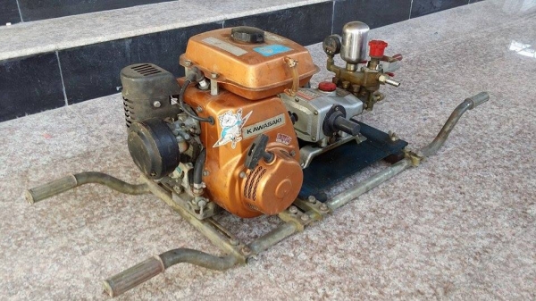 ปั๊มน้ำเก่าญี่ปุ่น KAWAZAKI รุ่น HP23 เครื่องยนต์ติดง่าย สภาพพร้อมใช้งาน