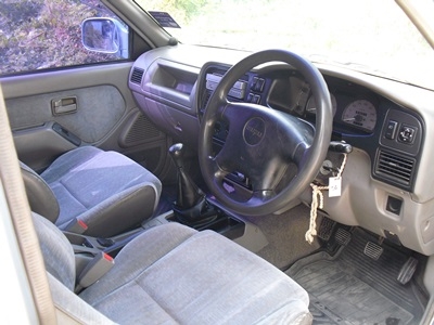 ขายด่วน ISUZU SPACE CAB ปี2001 ขายด่วน ISUZU SPACE CAB ปี2001