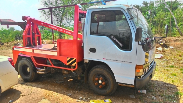 ขายรถISUZUNKR เครื่อง88 ฝาขาว(รถยก)