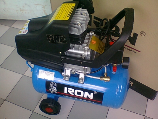 ปั๊มลมโรตารี่ IRON 2 HP