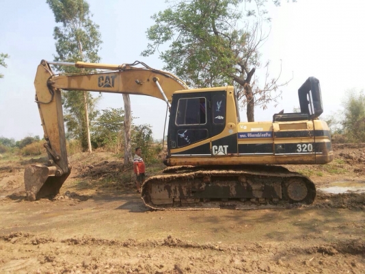 ขายด่วน CAT320V2 สภาพสวย พร้อมฝช้งานค่ะ