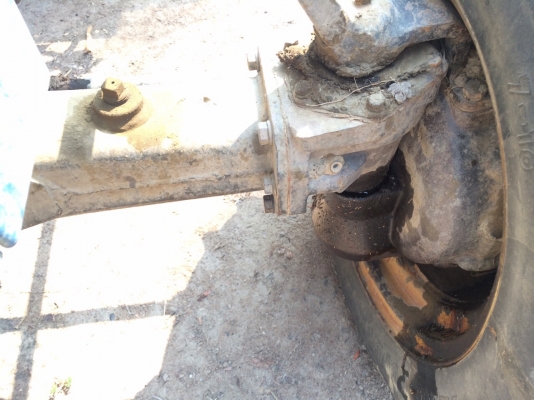 แทรคเตอร์ อิเซกิ TS3910 พร้อมโรตารี่และผาน 6 แทรคเตอร์ อิเซกิ TS3910 พร้อมโรตารี่และผาน 6