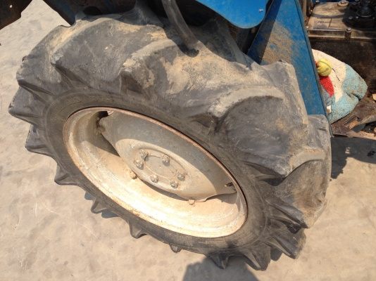 แทรคเตอร์ CHAMP 304 SLX แทรคเตอร์ CHAMP 304 SLX