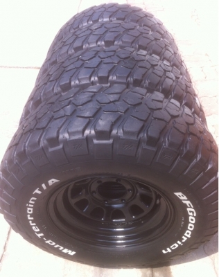 ล้อกระทะ16 ลาย Rock พร้อมยาง BF goodrich KM2 285/75/16