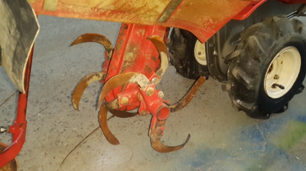 รถพรวนดิน สาดเดิน รหัส K - 19