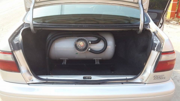 ขาย Nissan Sunny super saloon ปี42 ติดแก็ส lpg ราคา 68,000 บาท ++++++++++