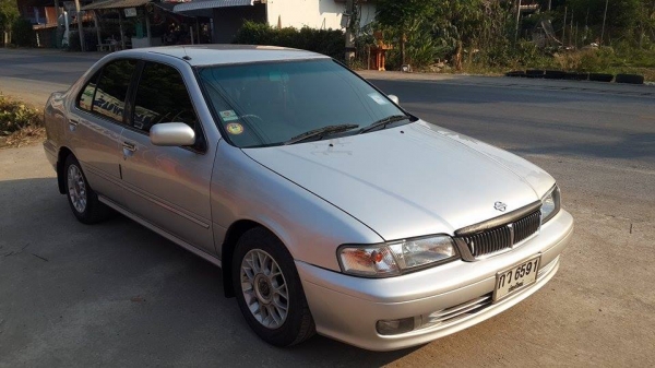 ขาย Nissan Sunny super saloon ปี42 ติดแก็ส lpg ราคา 68,000 บาท ++++++++++