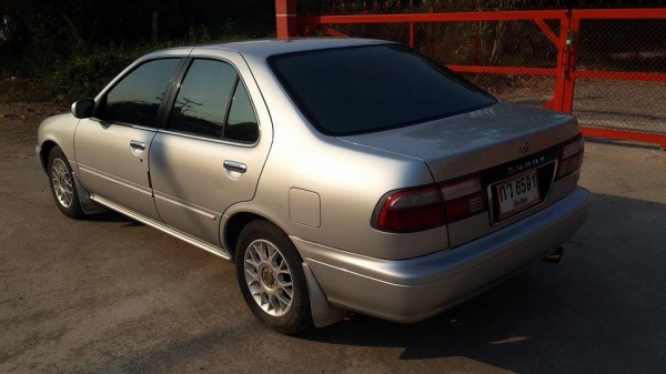 ขาย Nissan Sunny super saloon ปี42 ติดแก็ส lpg ราคา 68,000 บาท ++++++++++