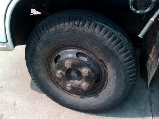 ขาย 6 ล้อ isuzu ks110 เครื่องดี คัทซีสวย ขาย 6 ล้อ isuzu ks110 เครื่องดี คัทซีสวย