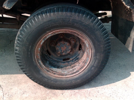 ขาย 6 ล้อ isuzu ks110 เครื่องดี คัทซีสวย ขาย 6 ล้อ isuzu ks110 เครื่องดี คัทซีสวย