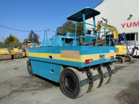 รถบด 7 ล้อยาง SAKAI T600 (เกียร์ออโต้) เก่านอกนำเข้าจากญี่ปุ่น ชั่วโมงการทำงานน้อย ยังไม่ผ่านการใข้งานในไทย 100\%