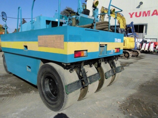 รถบด 7 ล้อยาง SAKAI T600 (เกียร์ออโต้) เก่านอกนำเข้าจากญี่ปุ่น ชั่วโมงการทำงานน้อย ยังไม่ผ่านการใข้งานในไทย 100\%