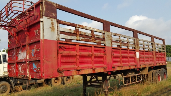 ขายหางคอกไม่ดั้ม 2 เพลา ปี.38 ทะเบียน ม.79 ขายตามสภาพ 150000 ต่อรอง