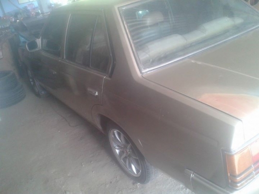 รถเก๋งtoyota coronaมือสอง