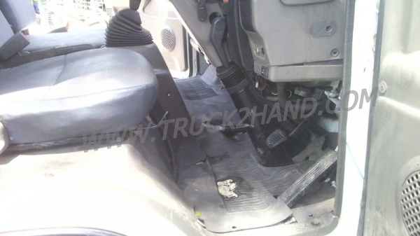 รถบรรทุก 6 ล้อติดตั้งก๊าซ NGVและCNG ยี่ห้อ ISUZU  NPR 130 แรงม้า กระบะคาร์โก้ ความยาวกระบะ5เมตร