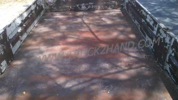 รถบรรทุก 6 ล้อติดตั้งก๊าซ NGVและCNG ยี่ห้อ ISUZU  NPR 130 แรงม้า กระบะคาร์โก้ ความยาวกระบะ5เมตร