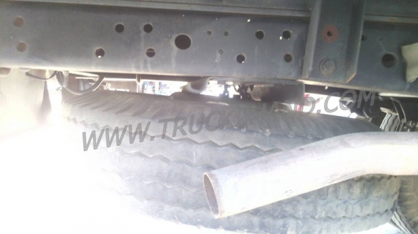 รถบรรทุก 6 ล้อติดตั้งก๊าซ NGVและCNG ยี่ห้อ ISUZU  NPR 130 แรงม้า กระบะคาร์โก้ ความยาวกระบะ5เมตร