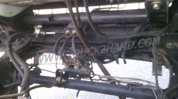 รถบรรทุก 6 ล้อติดตั้งก๊าซ NGVและCNG ยี่ห้อ ISUZU  NPR 130 แรงม้า กระบะคาร์โก้ ความยาวกระบะ5เมตร