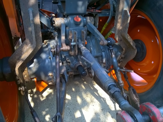 ขายรถไถ 45 แรง Di 325000 บาท