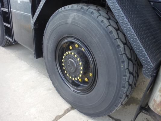 (ของเข้าเดือนนี้ครับ) รถเครน TR200M-4-00*** ปี 1990 Tel : 098-858-5524 สามภพ ครับ