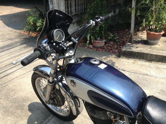 Yamaha SR400 เอาใว้ไปทำอะไหร่ Yamaha SR400 เอาใว้ไปทำอะไหร่