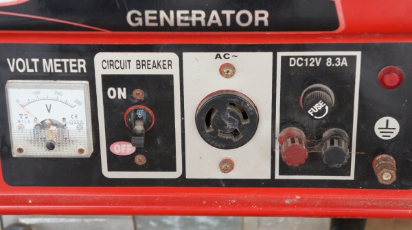 เครื่องปั่นไฟ TAYO LT 2500 B พร้อมสายไฟ 10 เมตร