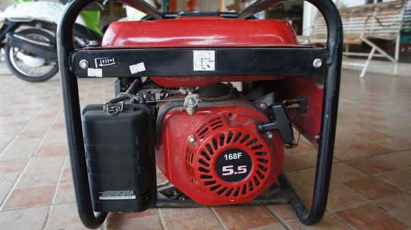 เครื่องปั่นไฟ TAYO LT 2500 B พร้อมสายไฟ 10 เมตร